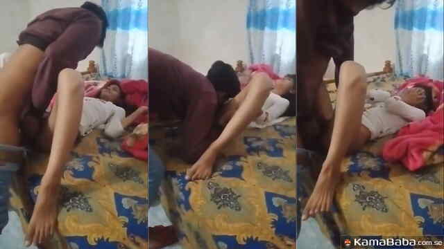 Amateur Petite Skinny GF Gets Intense Pussy Licking and Hard Fucking