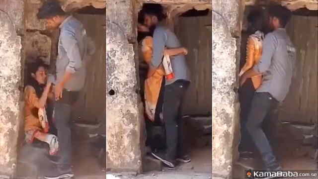 Public Sex Scandal: College Students Busted by Secret Voyeur – Indian Desi Viral MMS